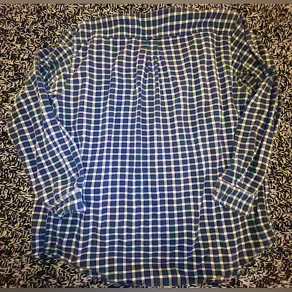 IVY CREW CLASSICS button down - Picture 2 of 7